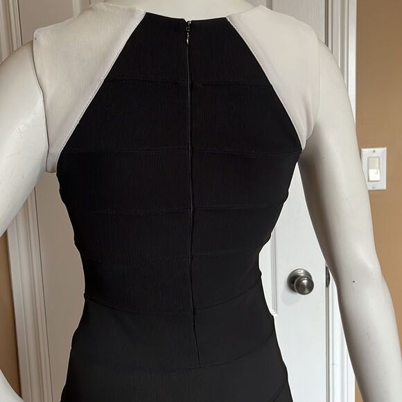 🖤🤍 short dress/Size S - Picture 5 of 7